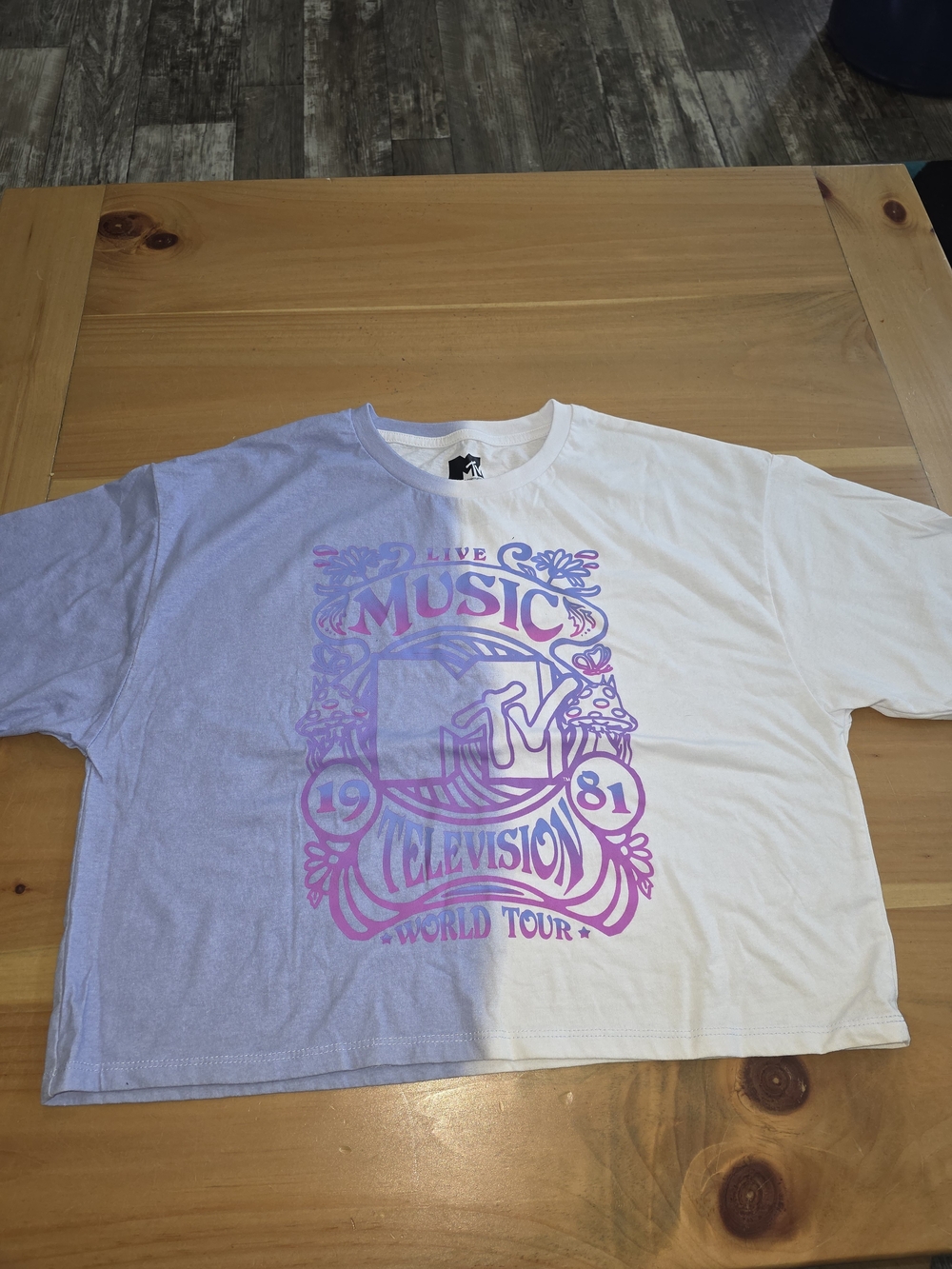 MTV Music Television White/Purple T Shirt Womens Croptop Size M Two Tone